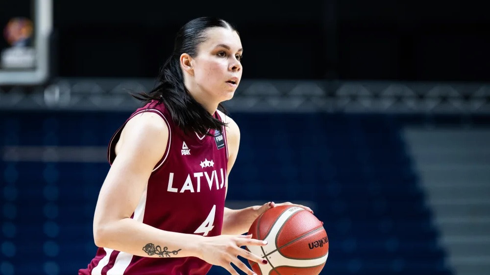Katrīnai Ozolai 18 punkti, Latvijas U23 izlase izcīna pirmo uzvaru Ķīnā